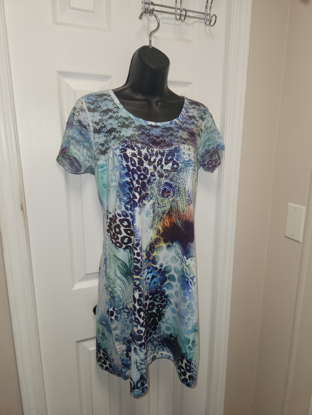 🍉Temptations Scoop Neck Dress.